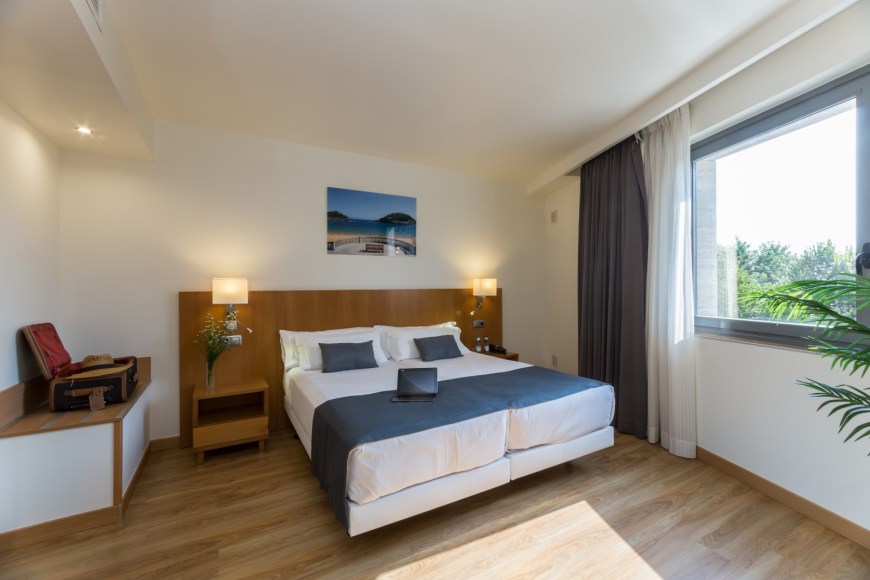 Habitación doble estándar con supletoria adulto